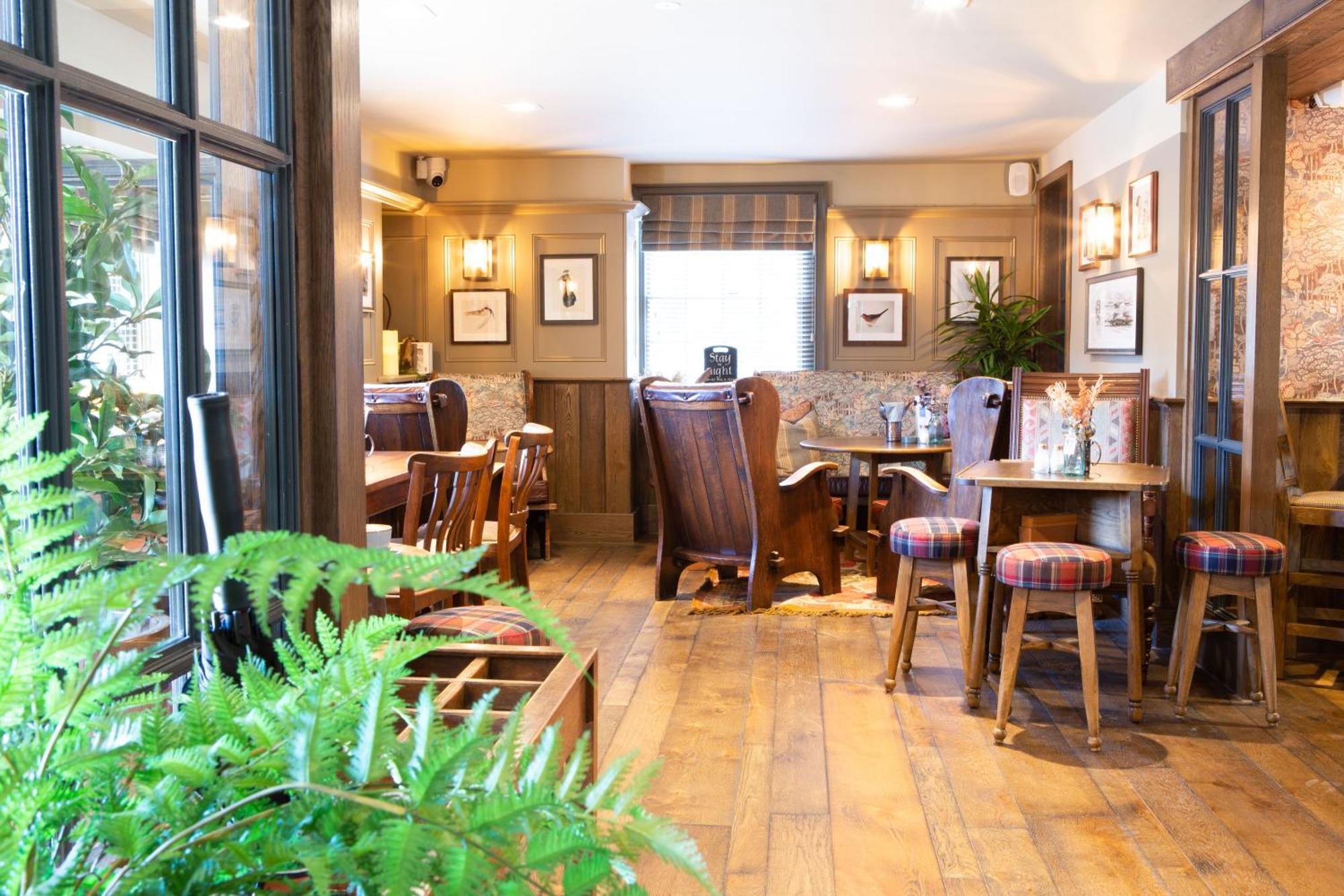 קוניסטון The Crown Inn מראה חיצוני תמונה