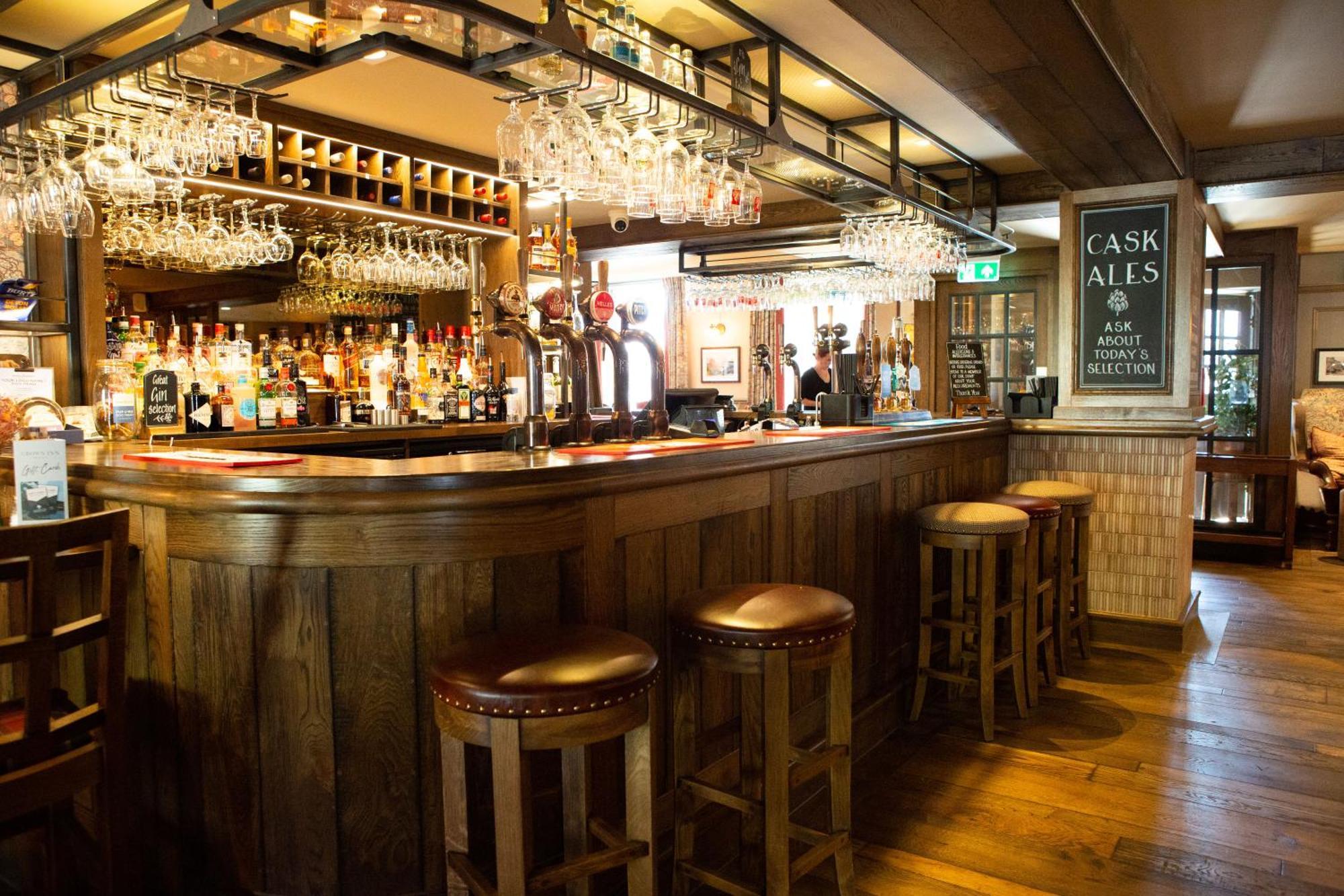 קוניסטון The Crown Inn מראה חיצוני תמונה